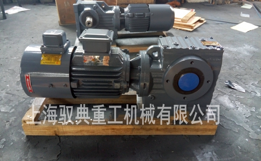 四大系列減速機圖片S系列