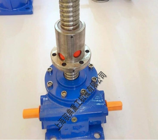 滾珠絲桿升降機與梯型絲杠升降機的優缺點